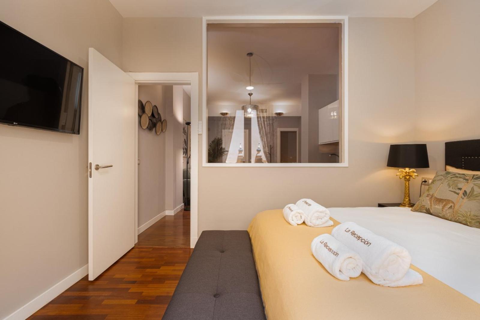 Cathedral - Plaza Del Obispo Appartement *