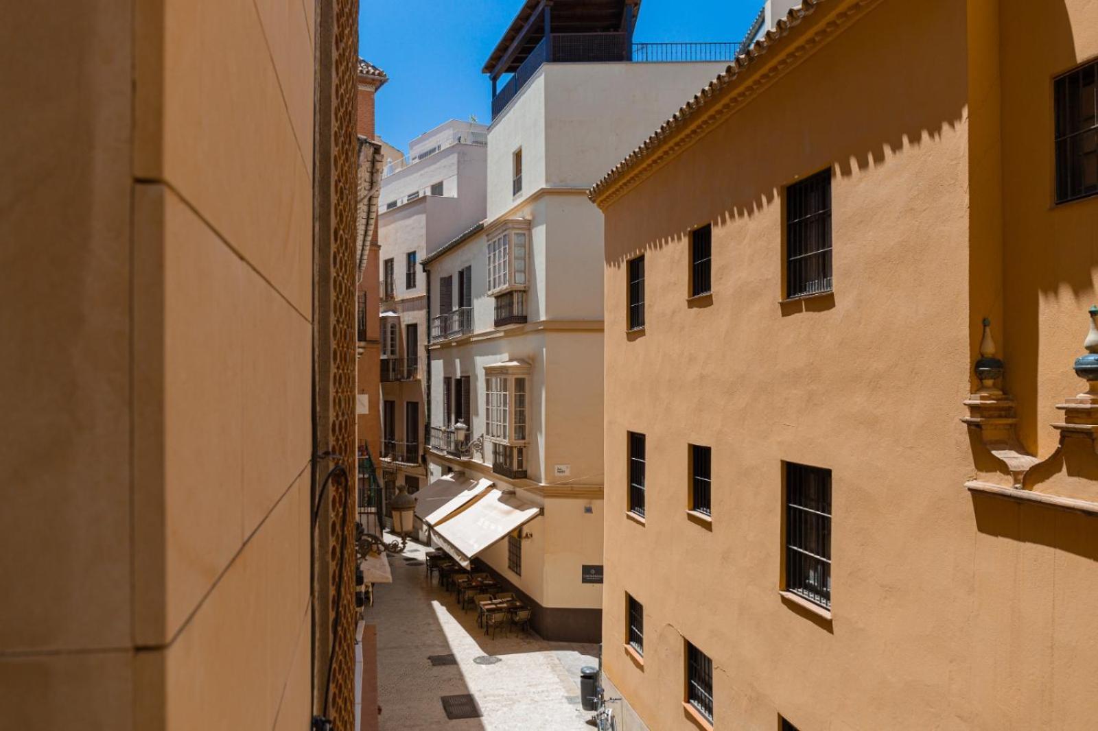 Cathedral - Plaza Del Obispo Málaga